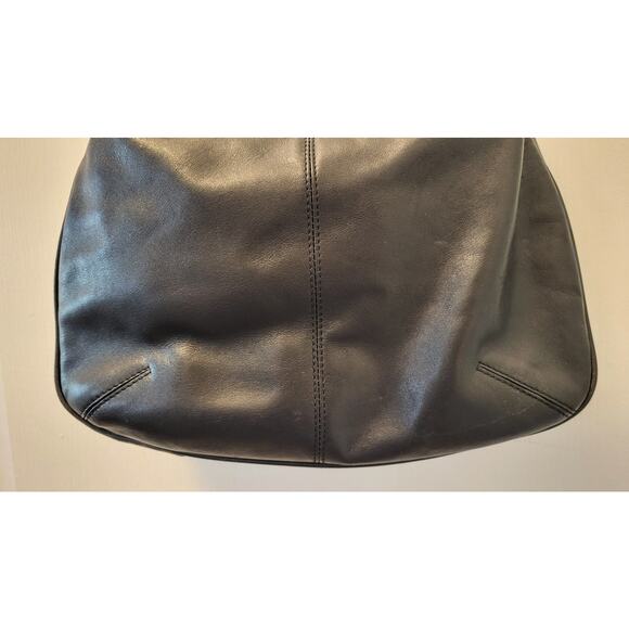 Etienne Aigner Black Shoulder Handbag with Front Pocket Design 80s - Picture 13 of 16